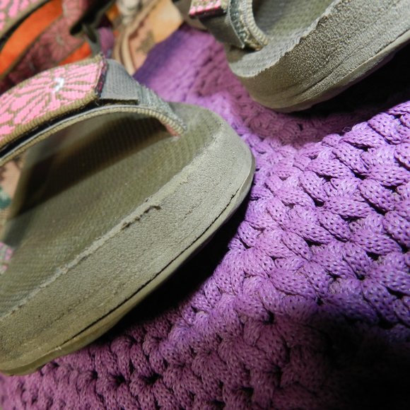 Teva Womens Original Universal Floral Strap Velcro Sandals Size 11 Inches Long - Picture 9 of 9
